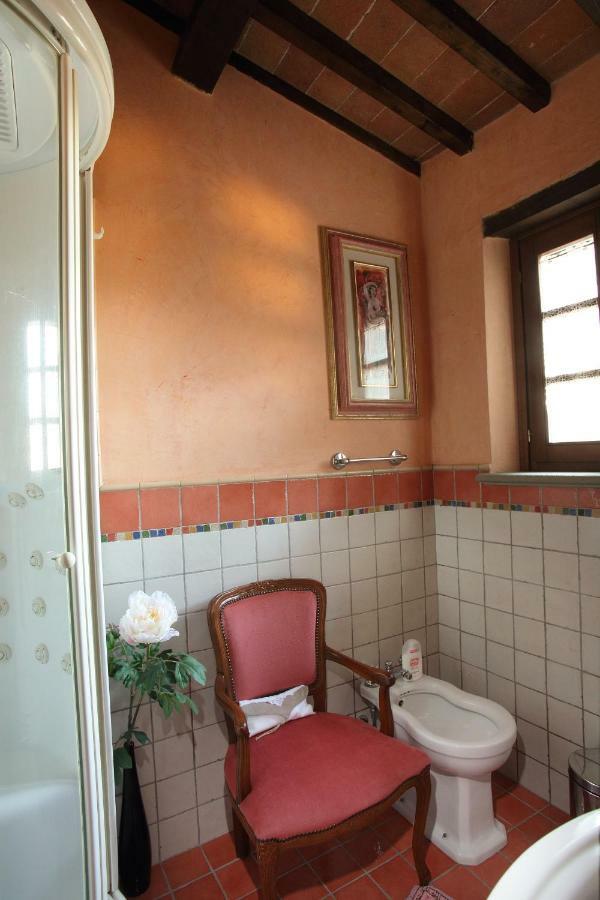Camera Rosa Borgo a Buggiano Esterno foto